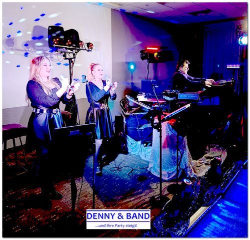 Logo VON Denny & Band, Partyduo DENNY & BAND aus dem Saarland für Hochzeit (auch italienische, französische), Gesang im Standesamt, Gesamg in der Kirche, Trauung, Hochzeit Saarland, DJ XONIM, Partyband, Kirmes, Stadtfest, Geburtstag, Firmenfeier, Betriebsfest, Polterabend, Dorffest, heiraten, Gala, Jubiläum, Eröffnung, Tag der offenen Tür, Vernissage, Messe, Verein, Show, Fasching, Kappensitzung, Halloween, Weihnachtsfeier, Silvester, Pianist, Pianomusik zum Empfang, Heirat, Ü30, and und + Band, Top40, Partymusik, Tanzmusik, Livemusik, Alleinunterhalter, Duo, Trio, Conny, Denny, Minoski, Hochzeitsmusik, Saarland, Saarbrücken, Saarlouis, Völklingen, Pfalz, Hessen, Baden-Württemberg, Bayern, NRW, Groussherzogtum Ltzebuerg, Grand-Duch de Luxembourg